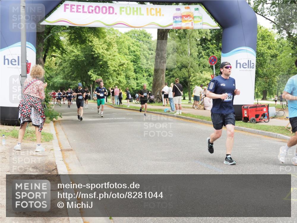 29.06.2025 - hella hamburg halbmarathon MichiJ http://msf.ph/oto/8281044 29.06.2025 10:57:48 Zwischen KM18-KM19 3756, 7346, 8001, 10858, 11774, 12928, 12929, 16776, 18222 meine-sportfotos.de