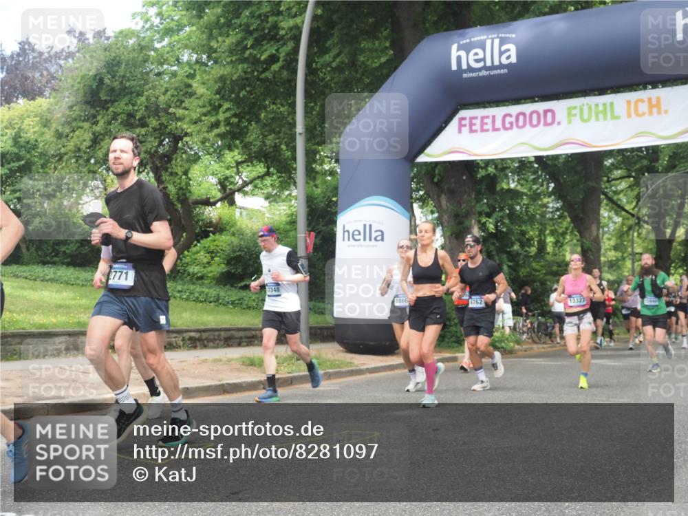 29.06.2025 - hella hamburg halbmarathon KatJ http://msf.ph/oto/8281097 29.06.2025 10:40:48 Zwischen KM18-KM19 1267, 2058, 2771, 5077, 7509, 8335 meine-sportfotos.de