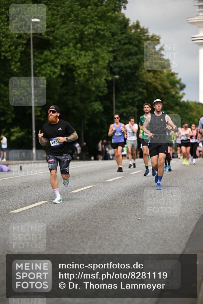 29.06.2025 - hella hamburg halbmarathon Dr. Thomas Lammeyer http://msf.ph/oto/8281119 29.06.2025 10:15:49 Kennedybrücke 1062, 1790, 2661, 3746, 3837, 5254, 6966, 7370, 7474, 7571, 8368, 9119, 9254, 9405, 10042 meine-sportfotos.de