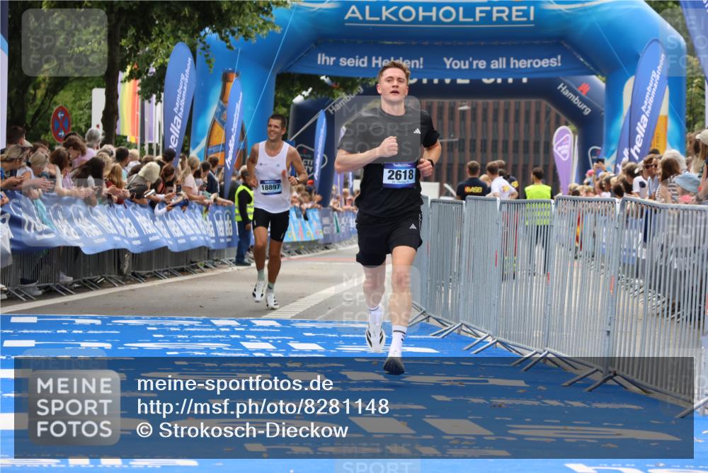 29.06.2025 - hella hamburg halbmarathon Strokosch-Dieckow http://msf.ph/oto/8281148 29.06.2025 10:22:36 Ziel 2618, 3720, 18897 meine-sportfotos.de