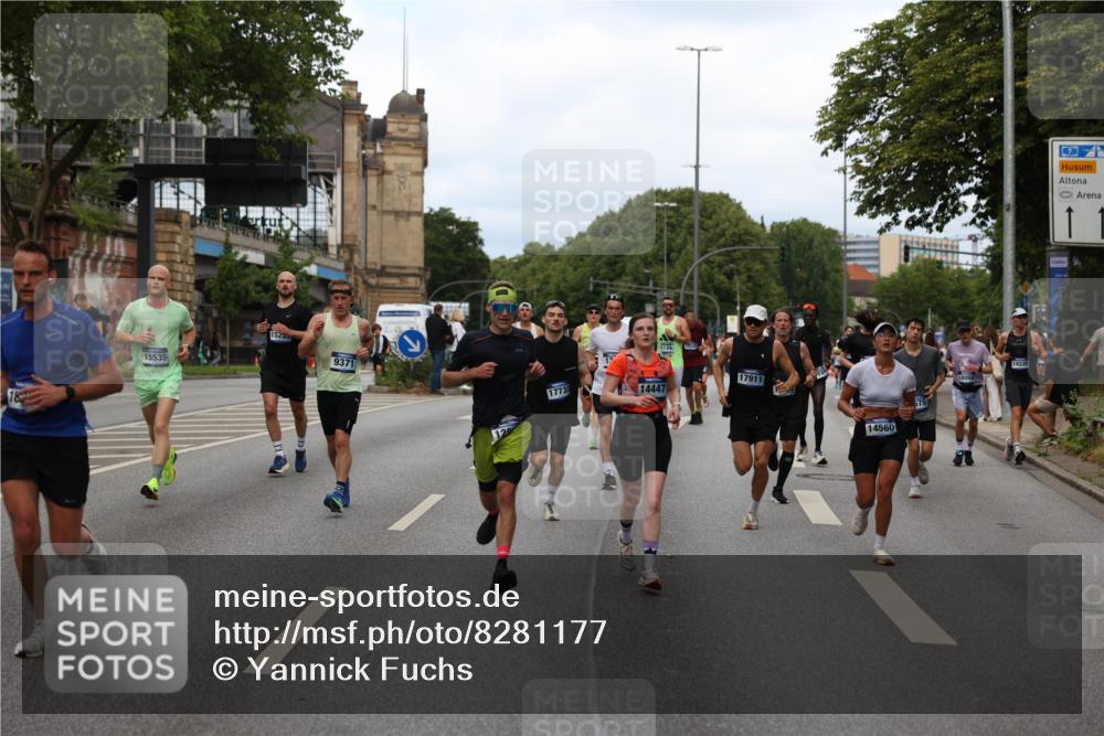 29.06.2025 - hella hamburg halbmarathon Yannick Fuchs http://msf.ph/oto/8281177 29.06.2025 10:37:27 20KM 1353, 1675, 1735, 2653, 4229, 4318, 5011, 5124, 5477, 9364, 9371, 9534, 10099, 10251, 11177, 11907, 12723, 12839, 13746, 13807, 14226, 14447, 14560, 14813, 15255, 15297, 15328, 15535, 15706, 15851, 15921, 16333, 16677, 17733, 17911, 18004, 18274, 18275, 18304, 18659, 18680, 18987, 19009 meine-sportfotos.de