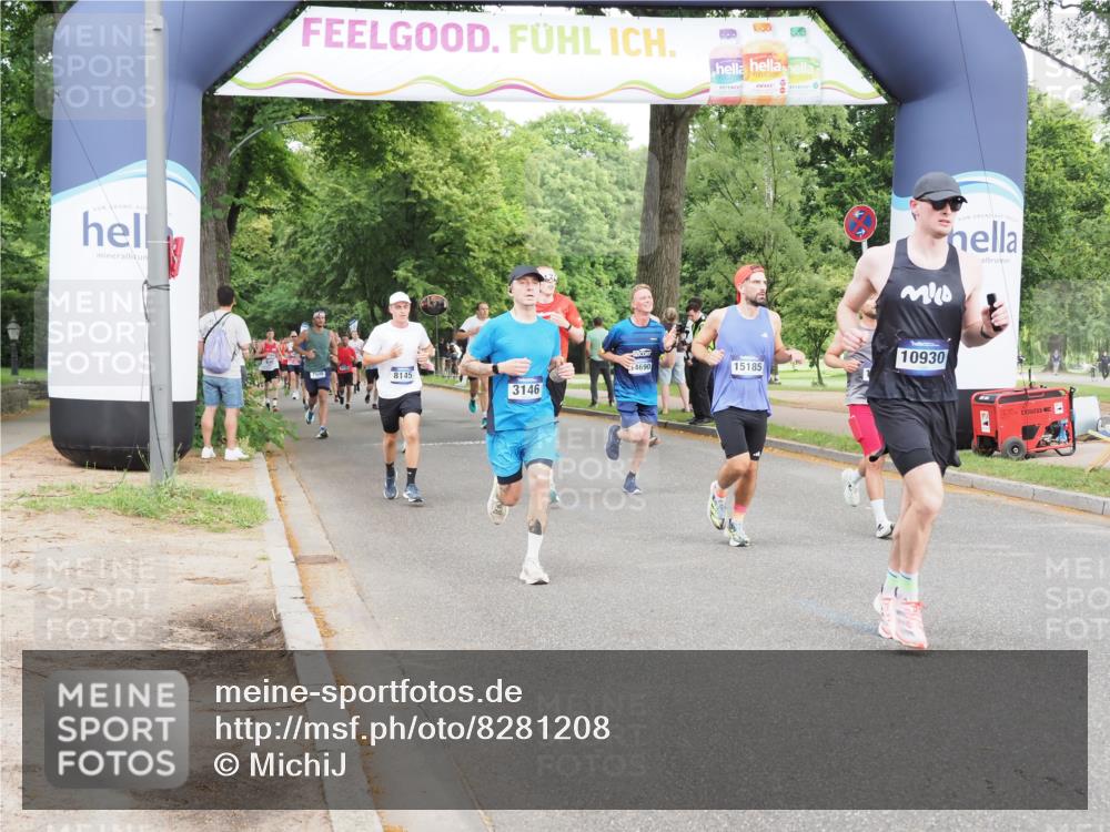 29.06.2025 - hella hamburg halbmarathon MichiJ http://msf.ph/oto/8281208 29.06.2025 10:32:10 Zwischen KM18-KM19 3146, 5275, 6490, 7451, 9081, 10930, 11153, 11346, 12438, 13398, 13746, 14690, 15185, 18868 meine-sportfotos.de
