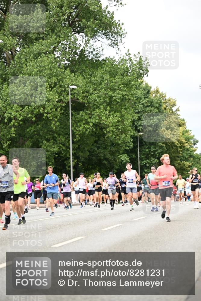 29.06.2025 - hella hamburg halbmarathon Dr. Thomas Lammeyer http://msf.ph/oto/8281231 29.06.2025 10:36:51 Kennedybrücke 1237, 1647, 2268, 2959, 3391, 3660, 3670, 3708, 3753, 4857, 5110, 5156, 5871, 6228, 6642, 7135, 7387, 7531, 7749, 7750, 7789, 8170, 8625, 8840, 8914, 9010, 9034, 9188, 9542, 9765, 9812, 10002, 10013, 10203, 10470, 10624, 10770, 10828, 11076, 11205 meine-sportfotos.de