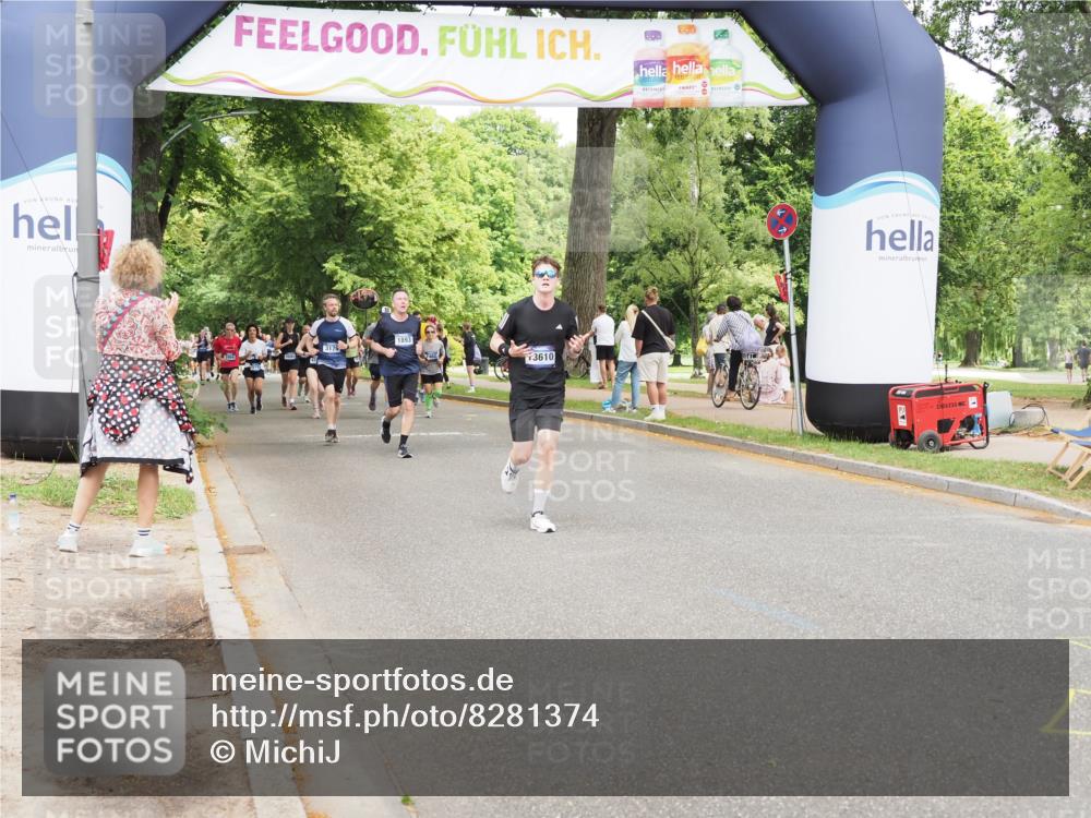 29.06.2025 - hella hamburg halbmarathon MichiJ http://msf.ph/oto/8281374 29.06.2025 10:57:57 Zwischen KM18-KM19 6166, 9280, 10775 meine-sportfotos.de