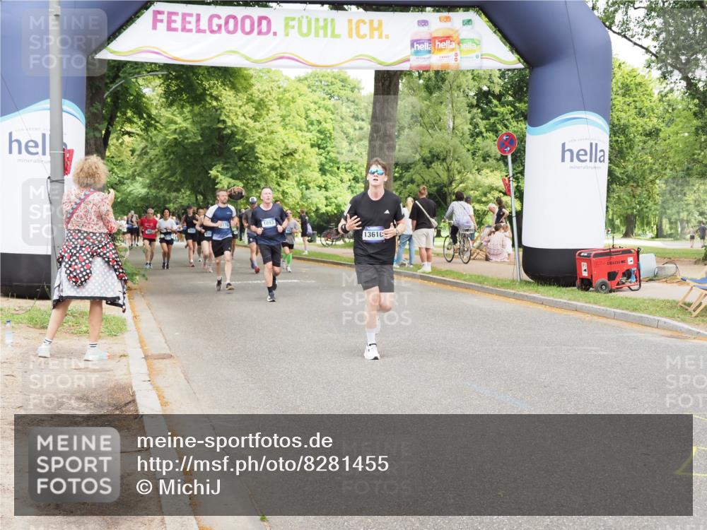 29.06.2025 - hella hamburg halbmarathon MichiJ http://msf.ph/oto/8281455 29.06.2025 10:57:57 Zwischen KM18-KM19 6166, 9280, 10775 meine-sportfotos.de