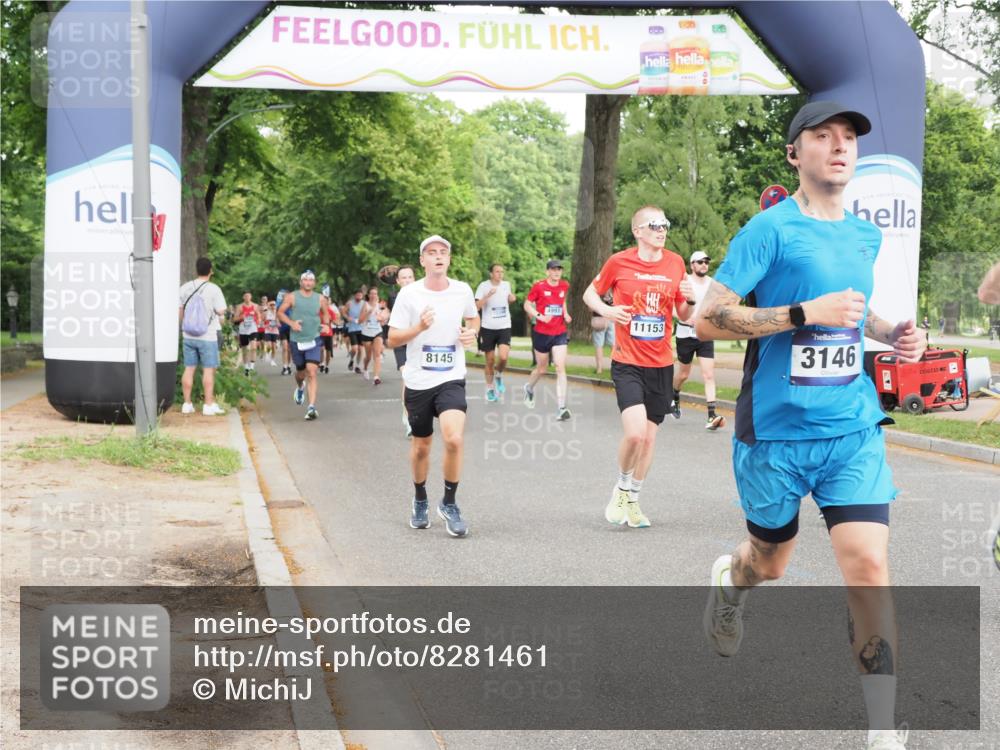 29.06.2025 - hella hamburg halbmarathon MichiJ http://msf.ph/oto/8281461 29.06.2025 10:32:11 Zwischen KM18-KM19 1558, 3146, 5275, 6490, 7451, 7508, 8145, 8900, 9081, 10930, 11153, 11346, 12438, 13398, 14690, 15185, 18868 meine-sportfotos.de