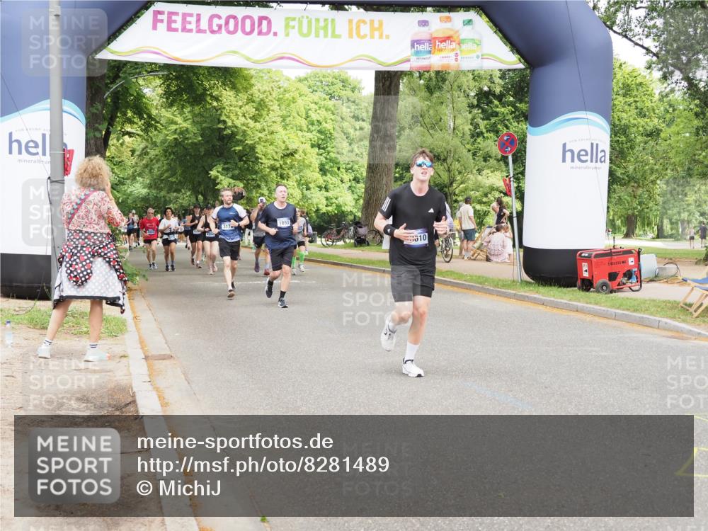 29.06.2025 - hella hamburg halbmarathon MichiJ http://msf.ph/oto/8281489 29.06.2025 10:57:58 Zwischen KM18-KM19 1893, 6166, 9280, 10775, 13610 meine-sportfotos.de