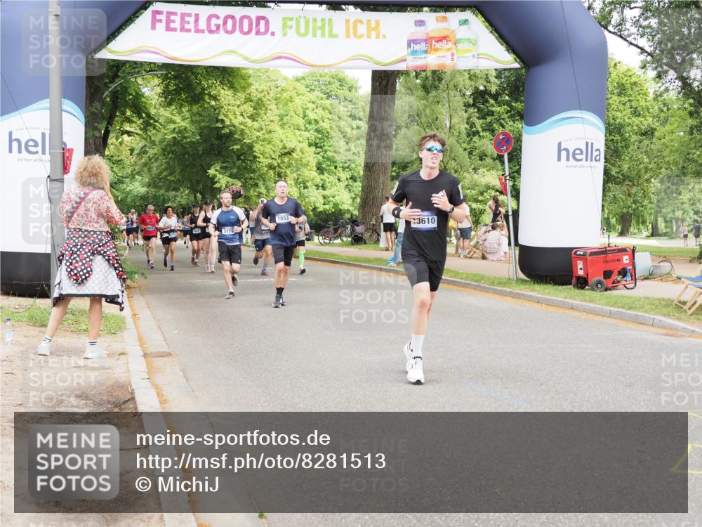 29.06.2025 - hella hamburg halbmarathon MichiJ http://msf.ph/oto/8281513 29.06.2025 10:57:58 Zwischen KM18-KM19 1893, 6166, 9280, 10775, 13610 meine-sportfotos.de