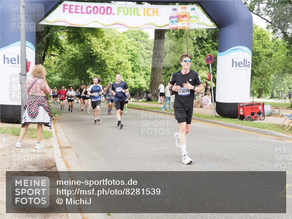 29.06.2025 - hella hamburg halbmarathon MichiJ http://msf.ph/oto/8281539 29.06.2025 10:57:58 Zwischen KM18-KM19 1893, 6166, 9280, 10775, 13610 meine-sportfotos.de