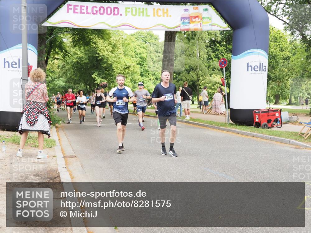 29.06.2025 - hella hamburg halbmarathon MichiJ http://msf.ph/oto/8281575 29.06.2025 10:58:00 Zwischen KM18-KM19 1893, 3176, 6166, 7462, 10775, 13610, 15085 meine-sportfotos.de