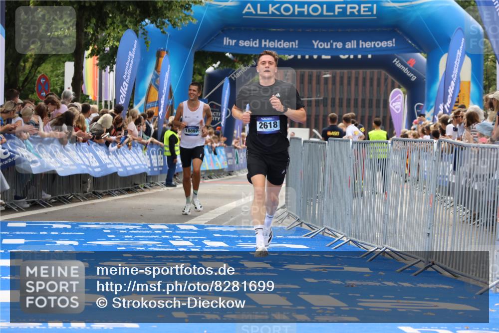 29.06.2025 - hella hamburg halbmarathon Strokosch-Dieckow http://msf.ph/oto/8281699 29.06.2025 10:22:36 Ziel 2618, 3720, 18897 meine-sportfotos.de