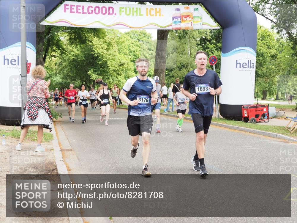 29.06.2025 - hella hamburg halbmarathon MichiJ http://msf.ph/oto/8281708 29.06.2025 10:58:01 Zwischen KM18-KM19 1893, 3176, 4394, 7462, 10775, 13610, 15085 meine-sportfotos.de