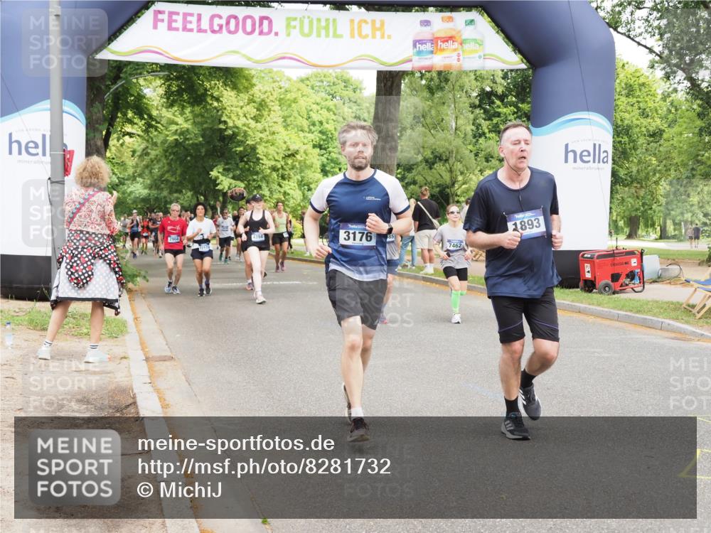 29.06.2025 - hella hamburg halbmarathon MichiJ http://msf.ph/oto/8281732 29.06.2025 10:58:01 Zwischen KM18-KM19 1893, 3176, 4394, 7462, 10775, 13610, 15085 meine-sportfotos.de