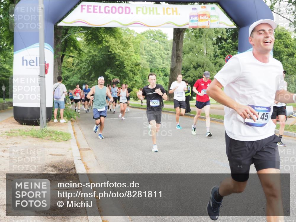 29.06.2025 - hella hamburg halbmarathon MichiJ http://msf.ph/oto/8281811 29.06.2025 10:32:12 Zwischen KM18-KM19 1558, 3146, 4991, 5275, 7451, 7508, 8145, 8900, 9081, 10930, 11153, 11346, 12438, 13398, 14690, 15185, 18868 meine-sportfotos.de