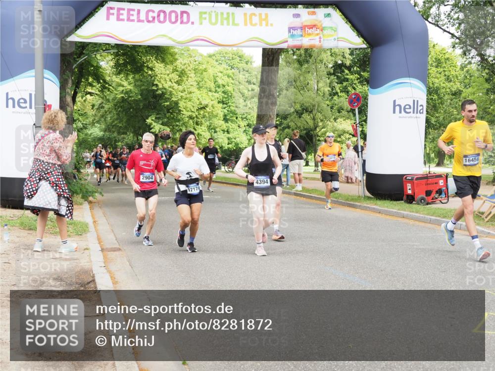 29.06.2025 - hella hamburg halbmarathon MichiJ http://msf.ph/oto/8281872 29.06.2025 10:58:04 Zwischen KM18-KM19 1893, 2904, 3176, 4394, 7462, 8854, 10283, 10610, 13610, 15085, 16456, 17174 meine-sportfotos.de