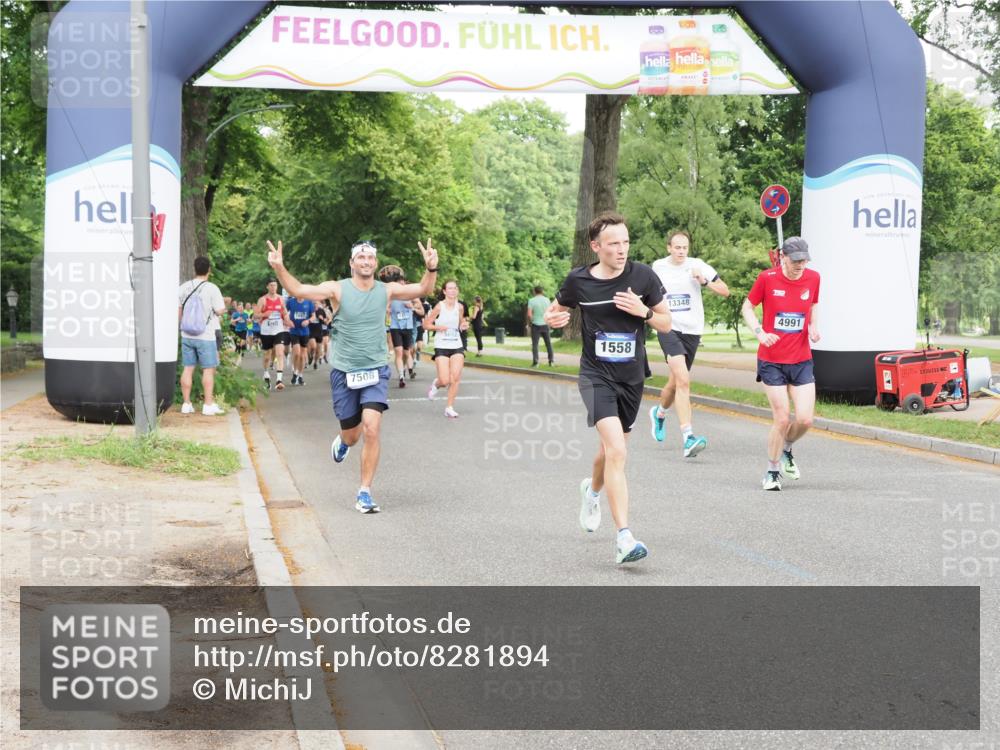 29.06.2025 - hella hamburg halbmarathon MichiJ http://msf.ph/oto/8281894 29.06.2025 10:32:13 Zwischen KM18-KM19 1558, 3146, 4991, 5275, 7508, 8145, 8900, 9081, 10930, 11153, 11346, 12438, 13348, 13398, 14690, 15185, 18868 meine-sportfotos.de