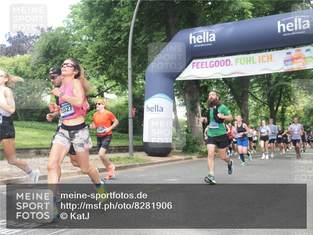 29.06.2025 - hella hamburg halbmarathon KatJ http://msf.ph/oto/8281906 29.06.2025 10:40:50 Zwischen KM18-KM19 1267, 2058, 2099, 2771, 6762, 7478, 7509 meine-sportfotos.de