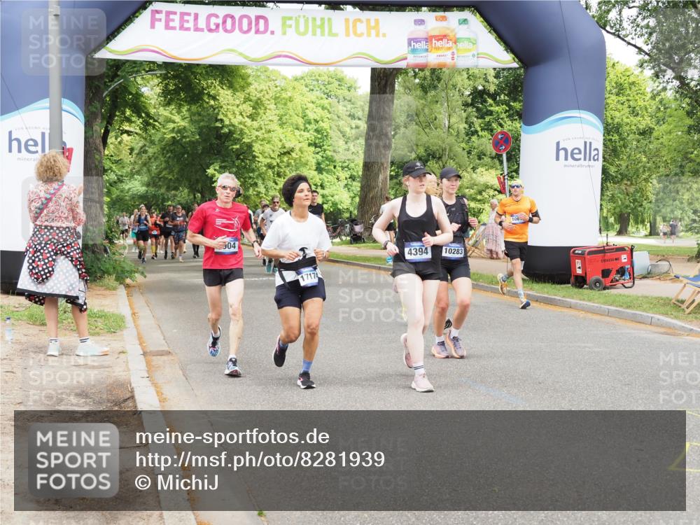 29.06.2025 - hella hamburg halbmarathon MichiJ http://msf.ph/oto/8281939 29.06.2025 10:58:05 Zwischen KM18-KM19 1893, 2904, 3176, 4394, 7462, 8854, 10283, 10610, 13610, 15085, 16456, 16709, 17174 meine-sportfotos.de