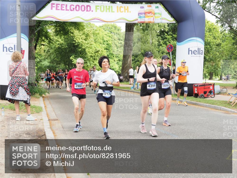 29.06.2025 - hella hamburg halbmarathon MichiJ http://msf.ph/oto/8281965 29.06.2025 10:58:05 Zwischen KM18-KM19 1893, 2904, 3176, 4394, 7462, 8854, 10283, 10610, 13610, 15085, 16456, 16709, 17174 meine-sportfotos.de