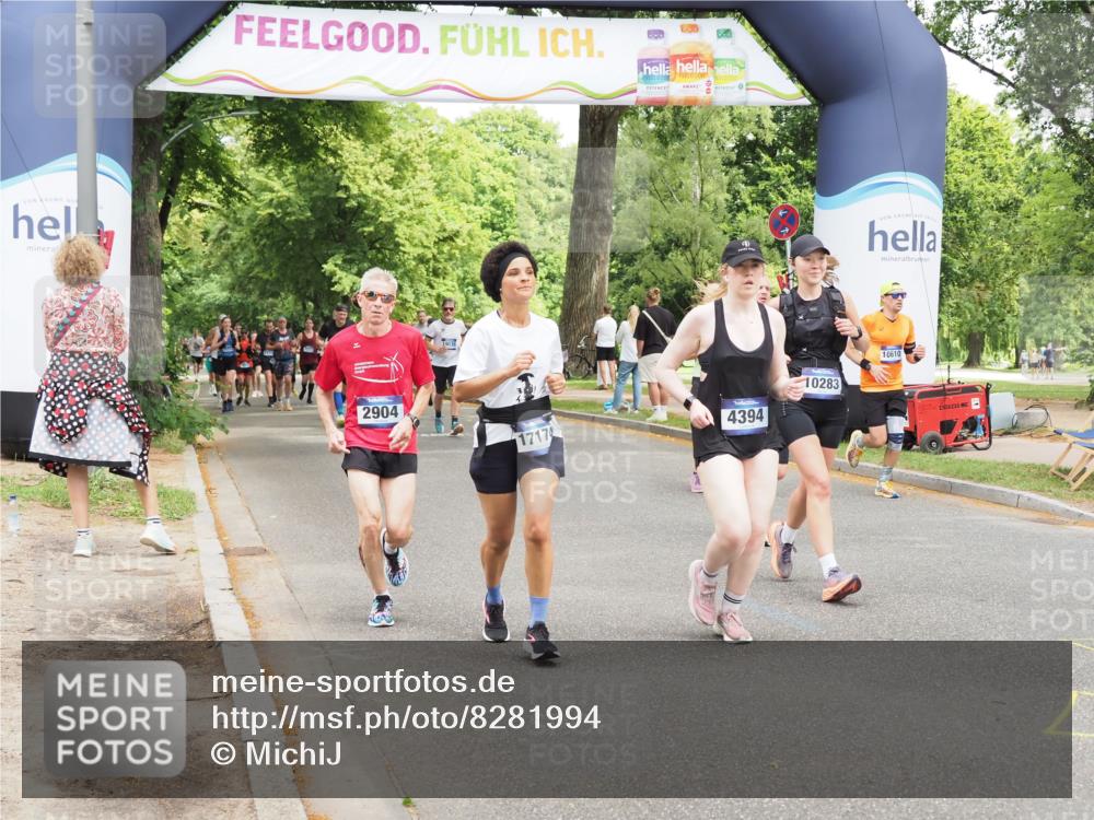 29.06.2025 - hella hamburg halbmarathon MichiJ http://msf.ph/oto/8281994 29.06.2025 10:58:05 Zwischen KM18-KM19 1893, 2904, 3176, 4394, 7462, 8854, 10283, 10610, 13610, 15085, 16456, 16709, 17174 meine-sportfotos.de