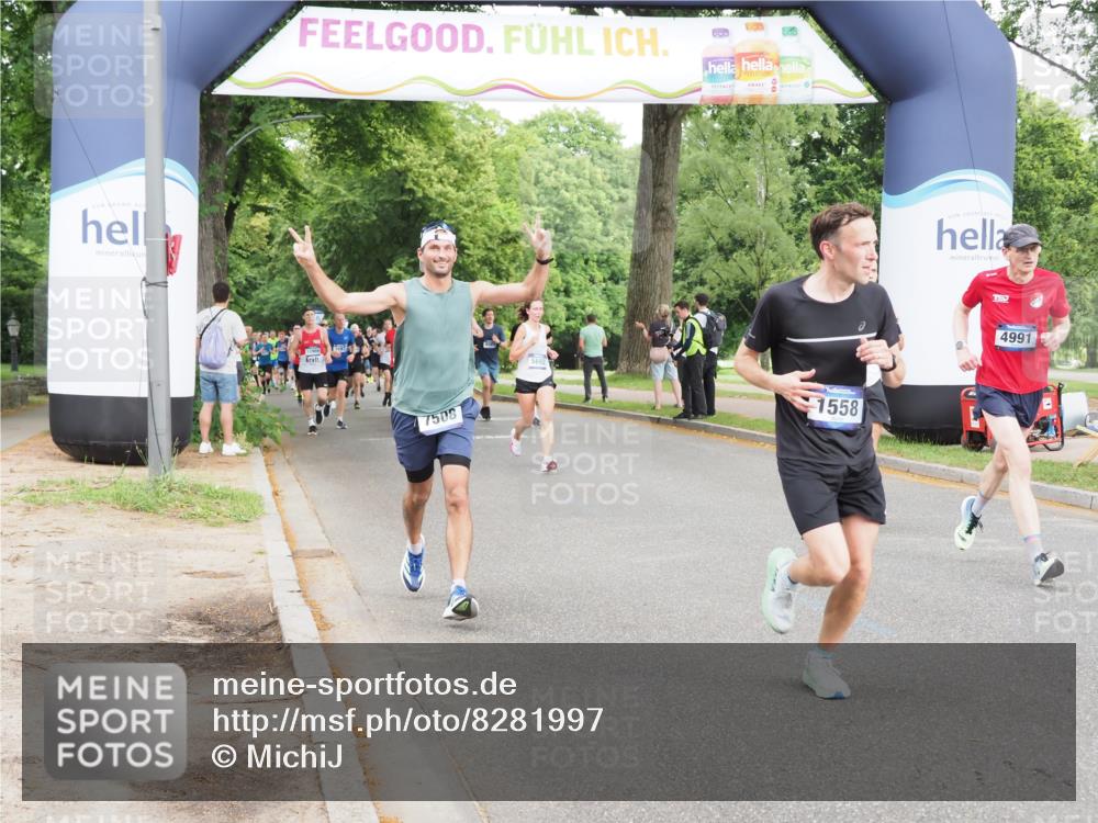 29.06.2025 - hella hamburg halbmarathon MichiJ http://msf.ph/oto/8281997 29.06.2025 10:32:14 Zwischen KM18-KM19 1558, 3146, 4991, 5692, 7508, 8145, 8900, 9081, 10930, 11153, 11346, 12438, 13348, 14690, 15185 meine-sportfotos.de