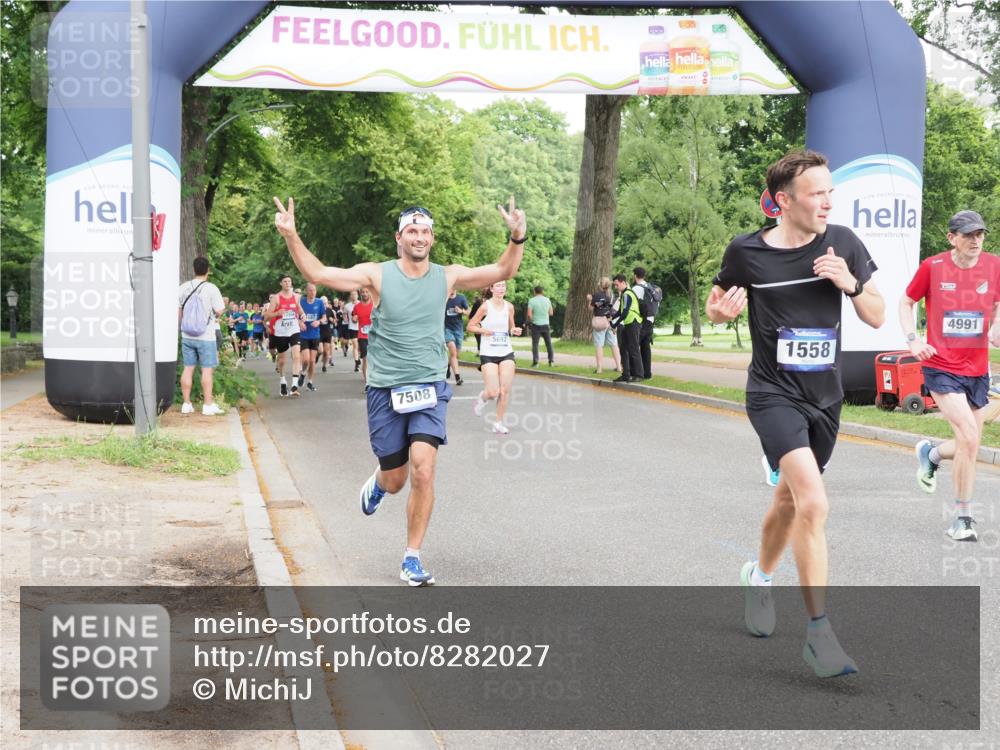 29.06.2025 - hella hamburg halbmarathon MichiJ http://msf.ph/oto/8282027 29.06.2025 10:32:14 Zwischen KM18-KM19 1558, 3146, 4991, 5692, 7508, 8145, 8900, 9081, 10930, 11153, 11346, 12438, 13348, 14690, 15185 meine-sportfotos.de