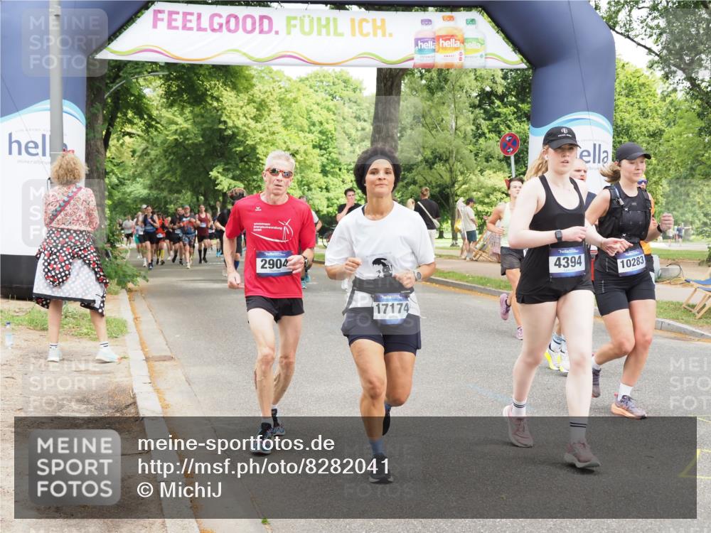 29.06.2025 - hella hamburg halbmarathon MichiJ http://msf.ph/oto/8282041 29.06.2025 10:58:06 Zwischen KM18-KM19 1893, 2904, 3176, 4394, 7462, 8854, 10283, 10610, 13610, 15085, 16456, 16709, 17174 meine-sportfotos.de