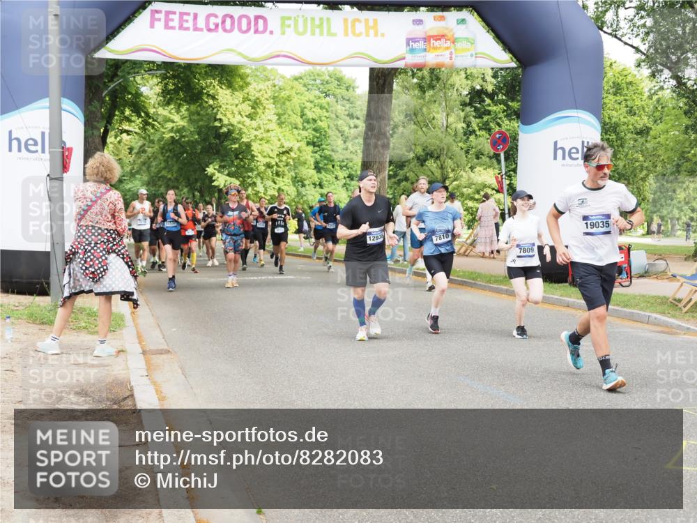 29.06.2025 - hella hamburg halbmarathon MichiJ http://msf.ph/oto/8282083 29.06.2025 10:58:10 Zwischen KM18-KM19 1020, 2904, 7809, 7810, 8854, 10283, 10610, 12938, 15570, 16456, 16709, 17174, 19035 meine-sportfotos.de