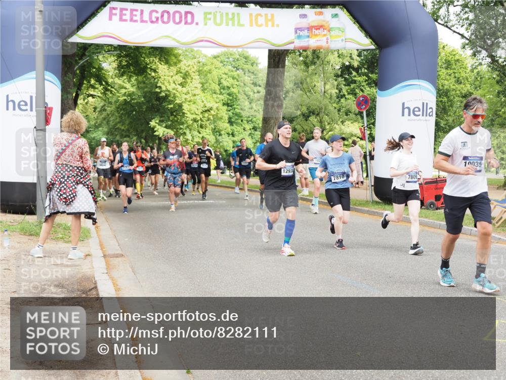 29.06.2025 - hella hamburg halbmarathon MichiJ http://msf.ph/oto/8282111 29.06.2025 10:58:10 Zwischen KM18-KM19 1020, 2904, 7809, 7810, 8854, 10283, 10610, 12938, 15570, 16456, 16709, 17174, 19035 meine-sportfotos.de