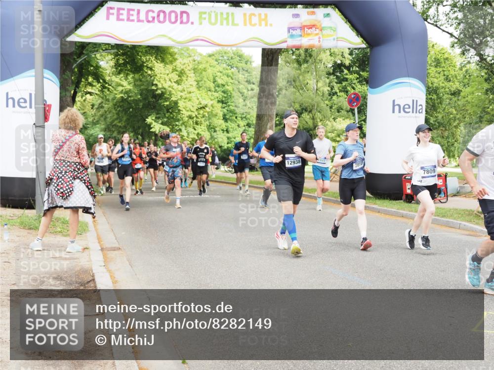 29.06.2025 - hella hamburg halbmarathon MichiJ http://msf.ph/oto/8282149 29.06.2025 10:58:10 Zwischen KM18-KM19 1020, 2904, 7809, 7810, 8854, 10283, 10610, 12938, 15570, 16456, 16709, 17174, 19035 meine-sportfotos.de