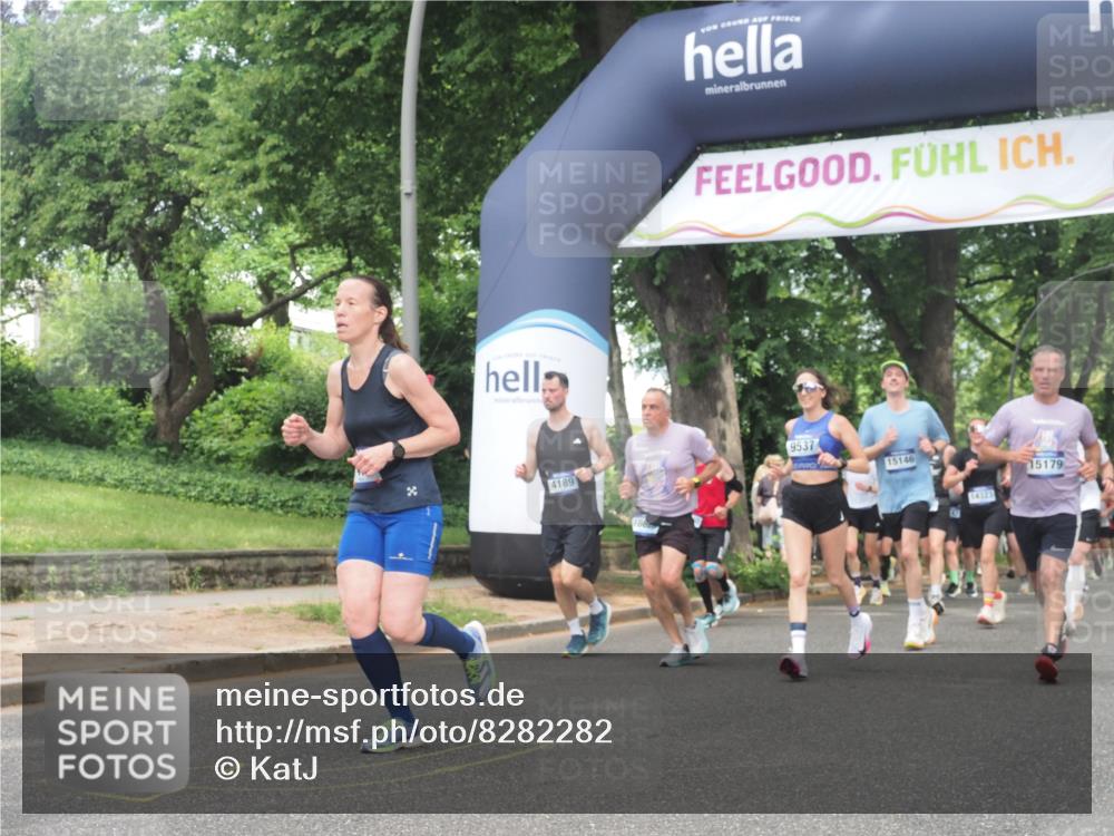 29.06.2025 - hella hamburg halbmarathon KatJ http://msf.ph/oto/8282282 29.06.2025 10:40:52 Zwischen KM18-KM19 2058, 2099, 2771, 4189, 4938, 6762, 7478 meine-sportfotos.de