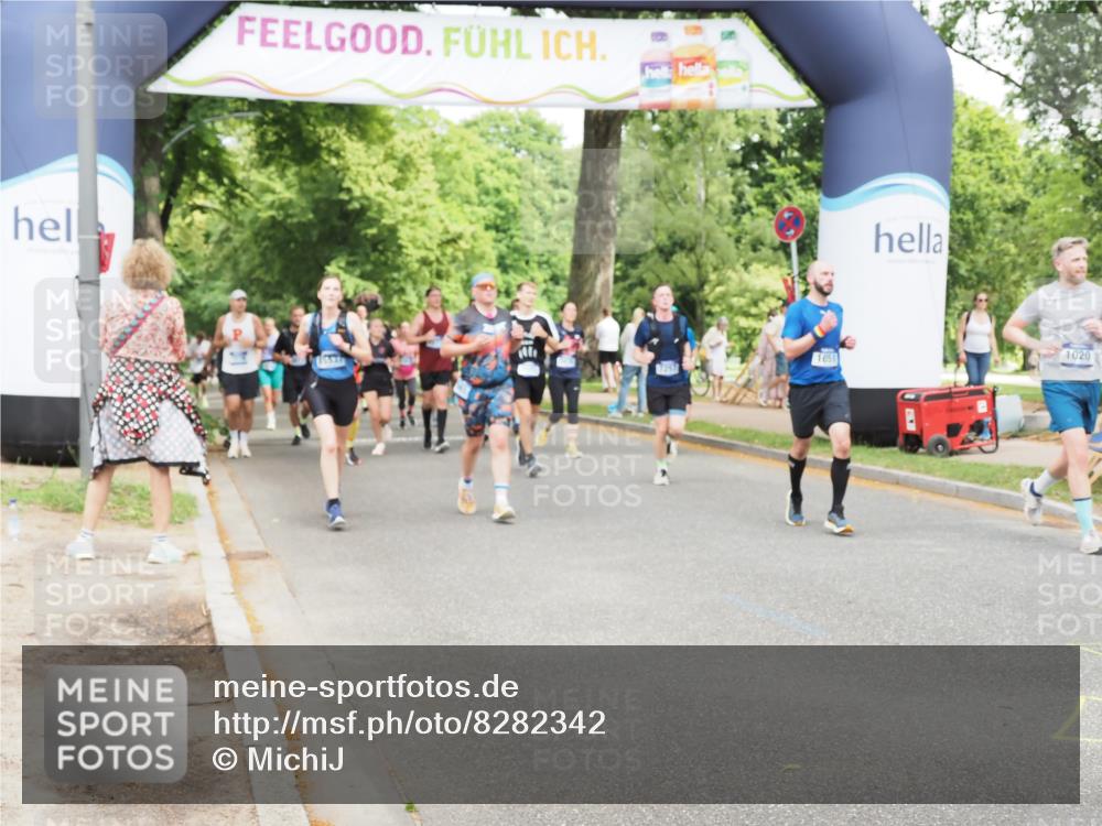 29.06.2025 - hella hamburg halbmarathon MichiJ http://msf.ph/oto/8282342 29.06.2025 10:58:12 Zwischen KM18-KM19 1020, 1051, 3020, 7257, 7809, 7810, 8854, 10610, 12938, 15570, 16709, 19035 meine-sportfotos.de