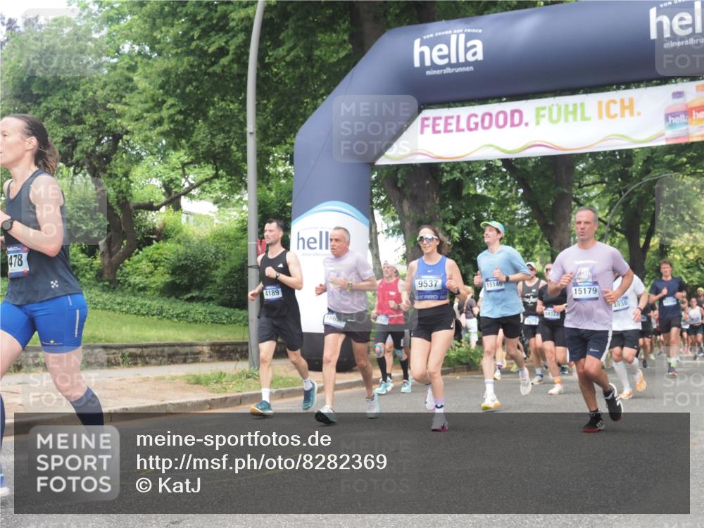 29.06.2025 - hella hamburg halbmarathon KatJ http://msf.ph/oto/8282369 29.06.2025 10:40:53 Zwischen KM18-KM19 1502, 2058, 2099, 4189, 4299, 4938, 6762, 7478 meine-sportfotos.de