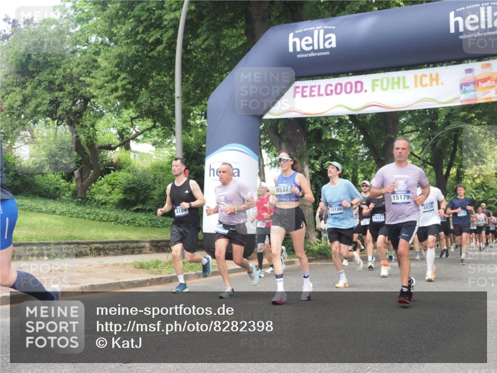 29.06.2025 - hella hamburg halbmarathon KatJ http://msf.ph/oto/8282398 29.06.2025 10:40:53 Zwischen KM18-KM19 1502, 2058, 2099, 4189, 4299, 4938, 6762, 7478 meine-sportfotos.de