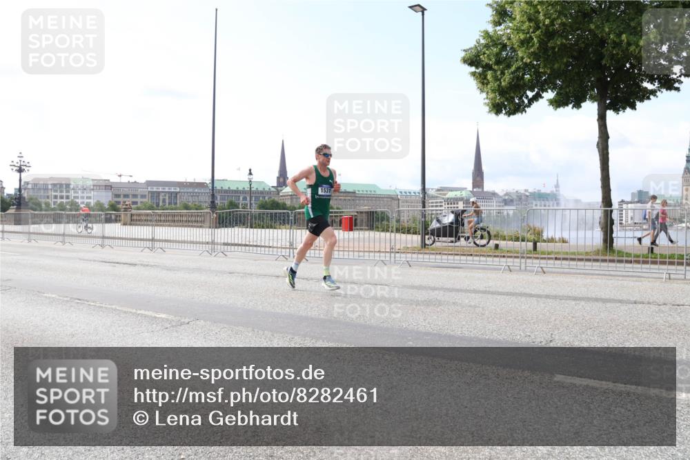 29.06.2025 - hella hamburg halbmarathon Lena Gebhardt http://msf.ph/oto/8282461 29.06.2025 10:11:38 Lombardsbrücke 1328, 1531, 1723, 1866, 1992, 3363, 3837, 4227, 5254, 5379, 5605, 7571, 8115, 8171, 8206, 8207, 8368, 8807, 8810, 9119, 9191, 9428, 10042, 10196, 10372, 10428, 11149, 11321, 11507, 11755, 11917, 12286, 12473, 13177, 13203, 13603, 13939, 13958, 14008, 14149, 14384, 15252, 15797, 15908, 15945, 16383, 17080, 17142, 17638, 17774, 17787, 17866, 18278, 18382, 19172, 19241 meine-sportfotos.de