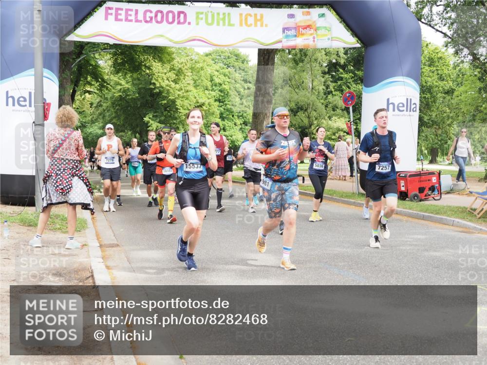 29.06.2025 - hella hamburg halbmarathon MichiJ http://msf.ph/oto/8282468 29.06.2025 10:58:14 Zwischen KM18-KM19 1020, 1051, 1981, 3020, 5036, 7017, 7257, 7277, 7809, 7810, 8275, 9917, 12456, 12938, 13370, 14413, 15570, 16554, 19035 meine-sportfotos.de