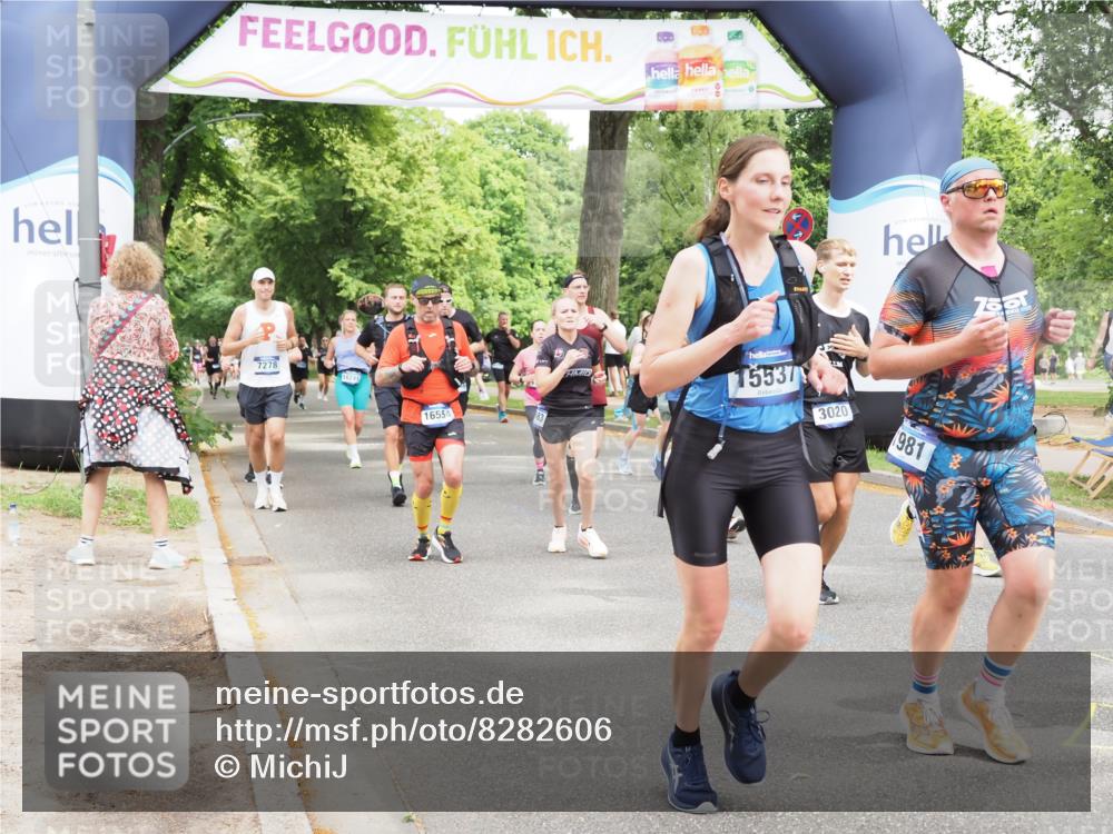 29.06.2025 - hella hamburg halbmarathon MichiJ http://msf.ph/oto/8282606 29.06.2025 10:58:15 Zwischen KM18-KM19 1020, 1051, 1981, 3020, 4583, 5036, 7017, 7257, 7277, 7809, 7810, 8275, 9917, 12456, 12938, 13370, 13835, 14413, 15570, 16554, 19035 meine-sportfotos.de