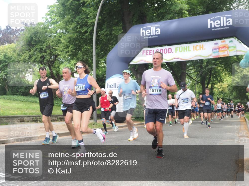 29.06.2025 - hella hamburg halbmarathon KatJ http://msf.ph/oto/8282619 29.06.2025 10:40:54 Zwischen KM18-KM19 1502, 2058, 2099, 2884, 3103, 4189, 4299, 4938, 6762, 6994, 7147, 7478 meine-sportfotos.de