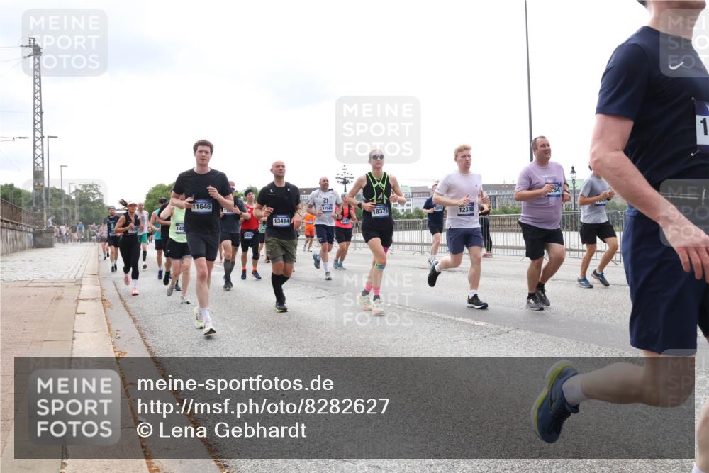 29.06.2025 - hella hamburg halbmarathon Lena Gebhardt http://msf.ph/oto/8282627 29.06.2025 10:35:23 Lombardsbrücke 147, 11646, 3828, 13414, 21, 12625, 18375, 12338, 84, 1, 1284, 1497, 1717, 1786, 1821, 1849, 2001, 2198, 2376, 2751, 2787, 3409, 3828, 3958, 4333, 4564, 4703, 4704, 4884, 4965, 5027, 5147, 5240, 5531, 5793, 6029, 6189, 6365, 6379, 6381, 6397, 6471, 6746, 6803, 6859, 6867, 7267, 7382, 7927, 8249, 8296, 8567, 9248, 9342, 9470, 9803, 9806, 10358, 10393, 10464, 10531, 10565, 10606, 10652, 11233, 11320, 11359, 11565, 11838, 11839, 11886, 12026, 12062, 12326 meine-sportfotos.de