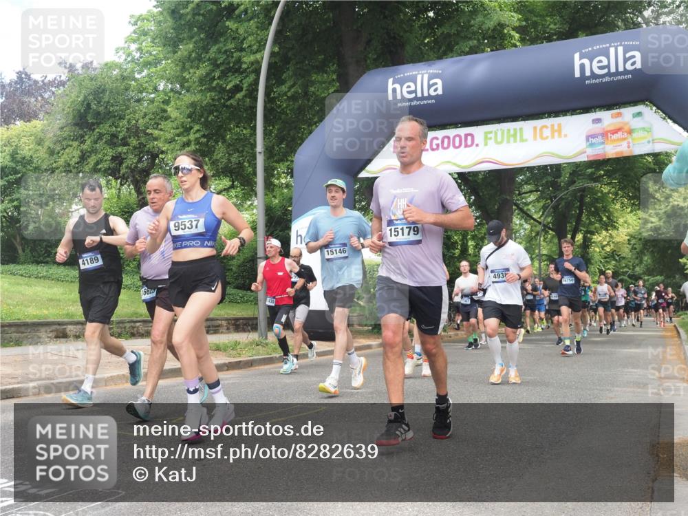 29.06.2025 - hella hamburg halbmarathon KatJ http://msf.ph/oto/8282639 29.06.2025 10:40:54 Zwischen KM18-KM19 1502, 2058, 2099, 2884, 3103, 4189, 4299, 4938, 6762, 6994, 7147, 7478 meine-sportfotos.de