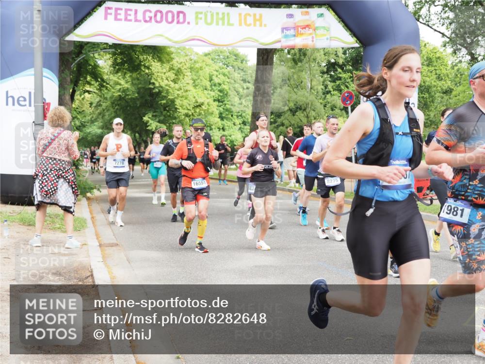 29.06.2025 - hella hamburg halbmarathon MichiJ http://msf.ph/oto/8282648 29.06.2025 10:58:15 Zwischen KM18-KM19 1020, 1051, 1981, 3020, 4583, 5036, 7017, 7257, 7277, 7809, 7810, 8275, 9917, 12456, 12938, 13370, 13835, 14413, 15570, 16554, 19035 meine-sportfotos.de