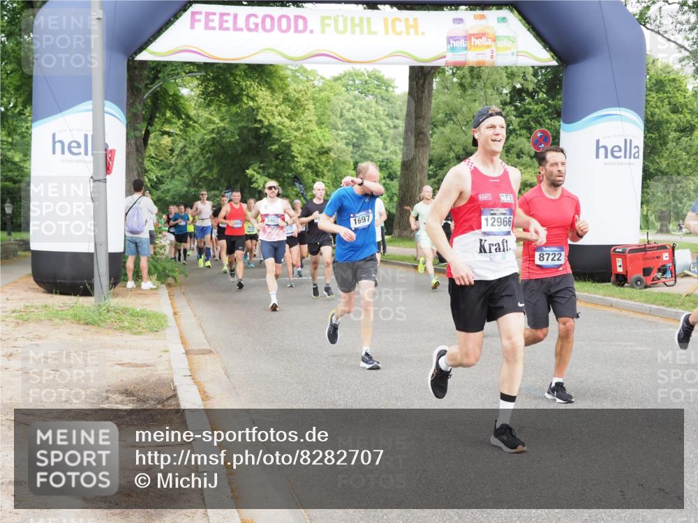 29.06.2025 - hella hamburg halbmarathon MichiJ http://msf.ph/oto/8282707 29.06.2025 10:32:19 Zwischen KM18-KM19 1415, 1558, 1697, 3907, 4310, 4991, 5692, 7093, 7508, 8063, 8145, 8722, 8900, 11648, 11848, 12966, 13348, 13807 meine-sportfotos.de