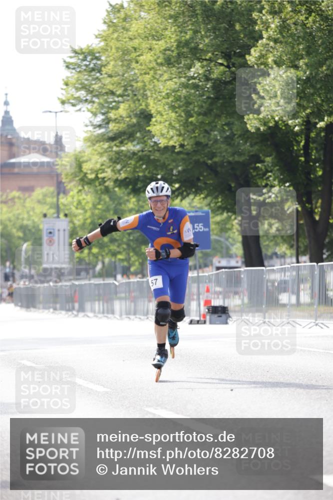 29.06.2025 - hella hamburg halbmarathon Jannik Wohlers http://msf.ph/oto/8282708 29.06.2025 08:52:57 Lombardsbrücke  meine-sportfotos.de