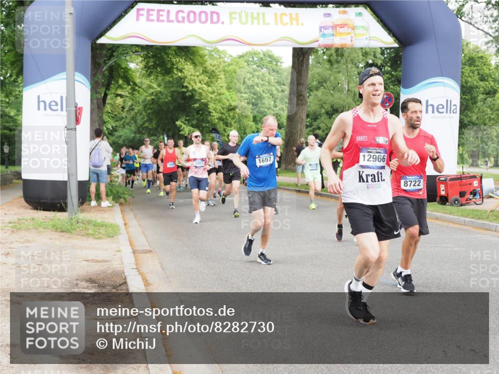 29.06.2025 - hella hamburg halbmarathon MichiJ http://msf.ph/oto/8282730 29.06.2025 10:32:19 Zwischen KM18-KM19 1415, 1558, 1697, 3907, 4310, 4991, 5692, 7093, 7508, 8063, 8145, 8722, 8900, 11648, 11848, 12966, 13348, 13807 meine-sportfotos.de