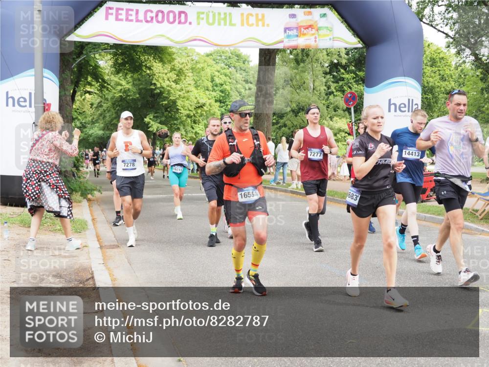 29.06.2025 - hella hamburg halbmarathon MichiJ http://msf.ph/oto/8282787 29.06.2025 10:58:16 Zwischen KM18-KM19 1020, 1051, 1981, 3020, 4583, 5036, 7017, 7257, 7277, 7278, 7809, 7810, 8275, 9917, 12456, 12938, 13370, 13683, 13835, 14413, 16241, 16554 meine-sportfotos.de
