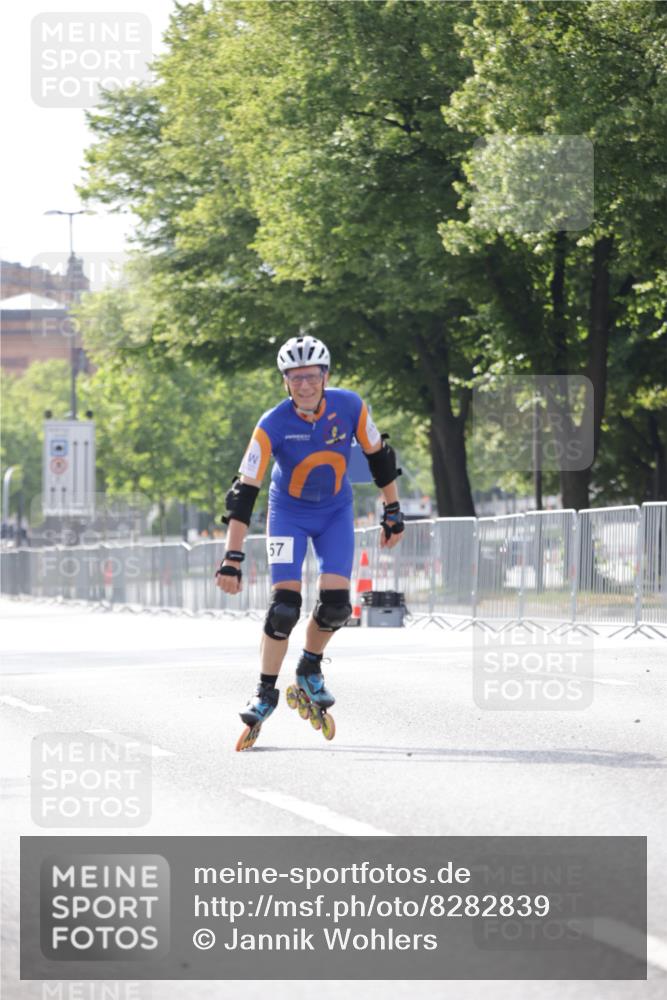 29.06.2025 - hella hamburg halbmarathon Jannik Wohlers http://msf.ph/oto/8282839 29.06.2025 08:52:57 Lombardsbrücke  meine-sportfotos.de