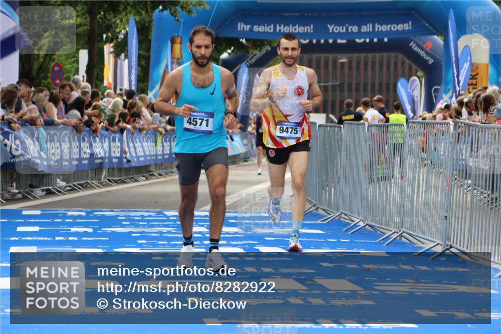 29.06.2025 - hella hamburg halbmarathon Strokosch-Dieckow http://msf.ph/oto/8282922 29.06.2025 10:22:20 Ziel 4571, 9475 meine-sportfotos.de