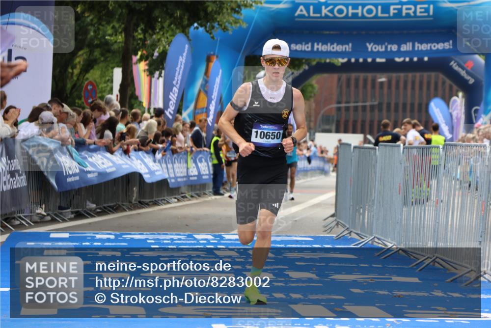 29.06.2025 - hella hamburg halbmarathon Strokosch-Dieckow http://msf.ph/oto/8283002 29.06.2025 10:22:11 Ziel 10650, 18693 meine-sportfotos.de