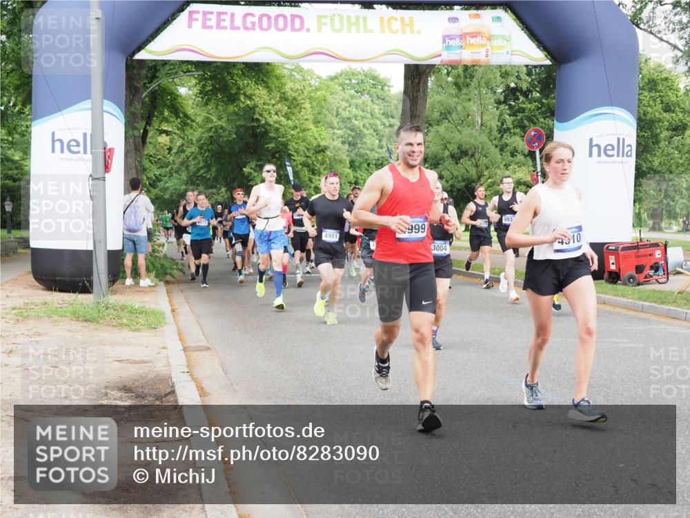 29.06.2025 - hella hamburg halbmarathon MichiJ http://msf.ph/oto/8283090 29.06.2025 10:32:22 Zwischen KM18-KM19 1415, 1697, 3004, 3907, 4310, 4981, 4999, 5692, 7005, 7093, 8063, 8722, 9374, 10246, 11648, 11848, 12966, 13807, 15535 meine-sportfotos.de