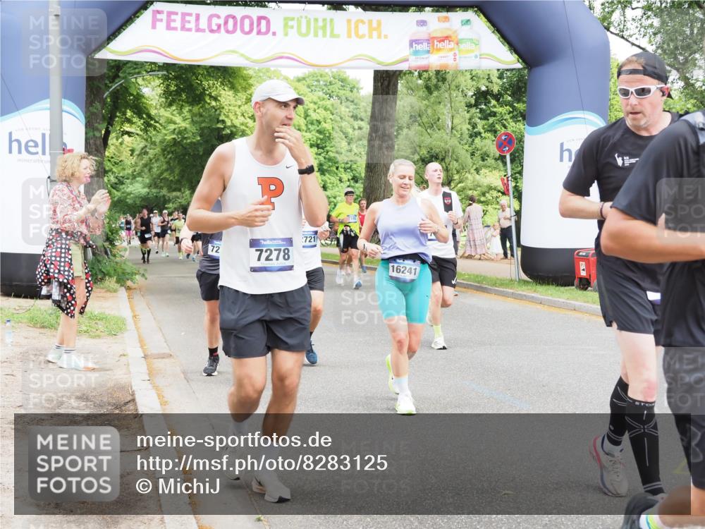 29.06.2025 - hella hamburg halbmarathon MichiJ http://msf.ph/oto/8283125 29.06.2025 10:58:19 Zwischen KM18-KM19 1051, 1981, 2721, 3020, 4583, 5036, 7014, 7017, 7257, 7277, 7278, 7279, 8275, 9917, 12456, 12893, 13242, 13370, 13683, 13835, 14413, 16020, 16241, 16554 meine-sportfotos.de